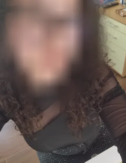 Chiara, 24