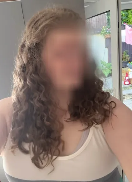 Dijana, 29