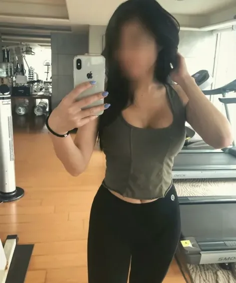 Emily, 38