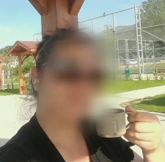 Lena, 34