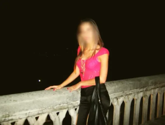 Melanie, 33