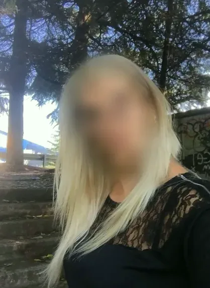 Petra, 32