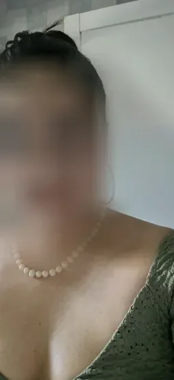 Stefanie, 39